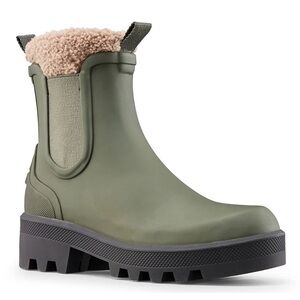 NWT Cougar Shoes Ignite Boots in Green Women’s Size 6